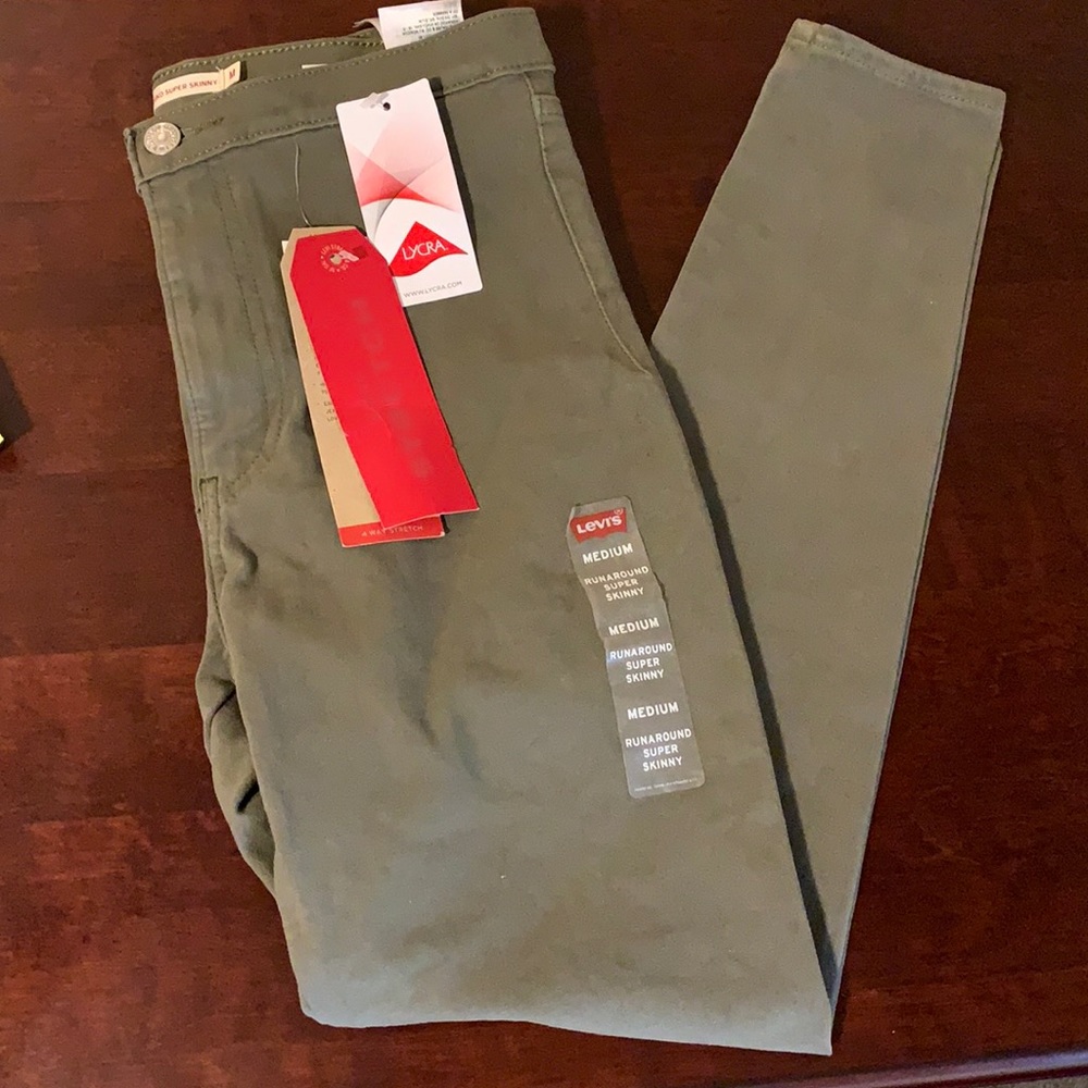 Levi’s runaround super skinny